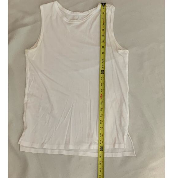 Lululemon White tank - Picture 5 of 5